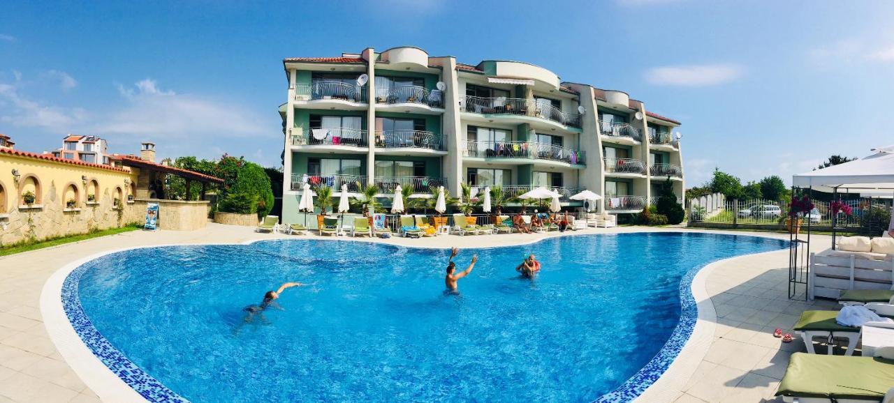 Gardenia Suites Sosopol Exterior foto