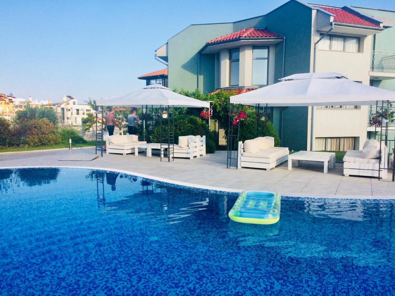 Gardenia Suites Sosopol Exterior foto