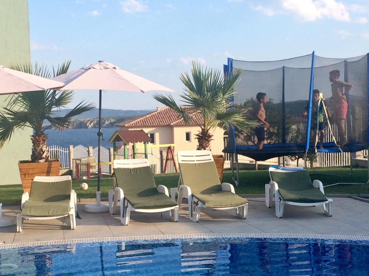 Gardenia Suites Sosopol Exterior foto